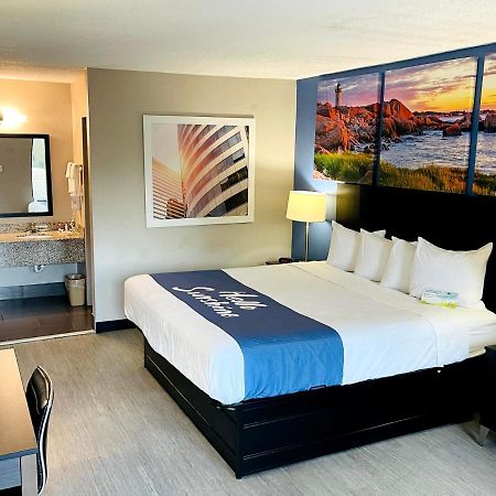 Days Inn By Wyndham Хернандо Экстерьер фото