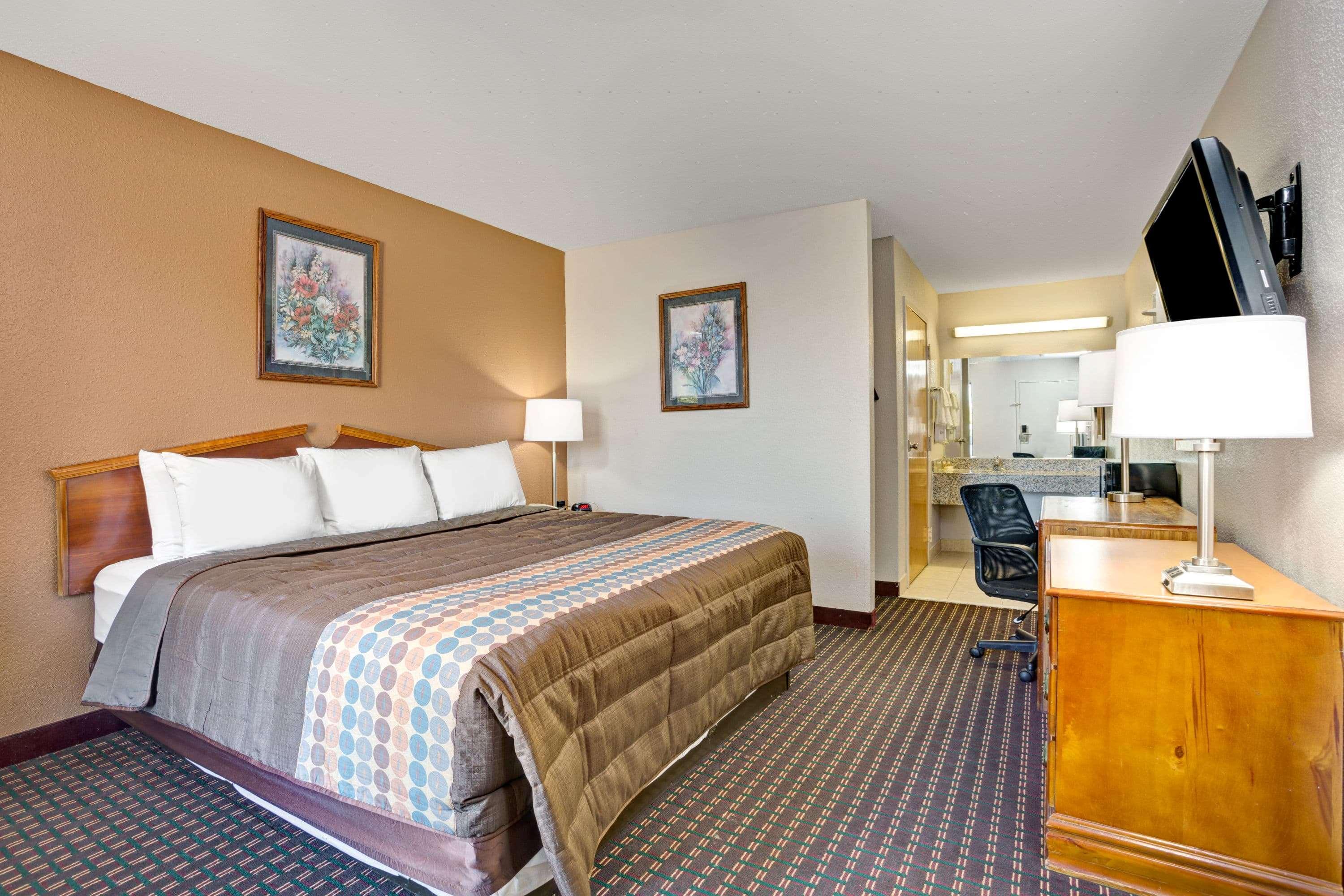 Days Inn By Wyndham Хернандо Экстерьер фото